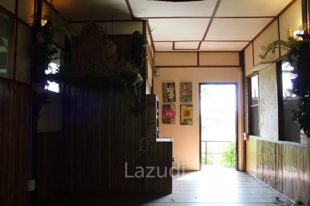 32 Villas Resort for Sale