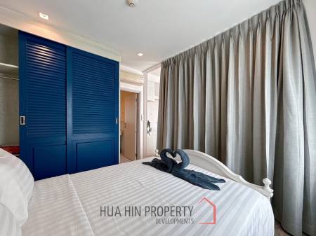 Summer Condo : 1 Bedroom Condo With Pool View