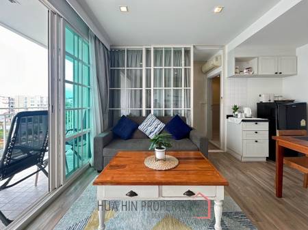 Summer Condo : 1 Bedroom Condo With Pool View