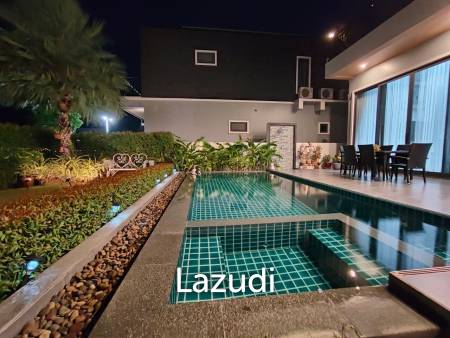 Narada Pool Villas: 2-Story Luxury pool villa