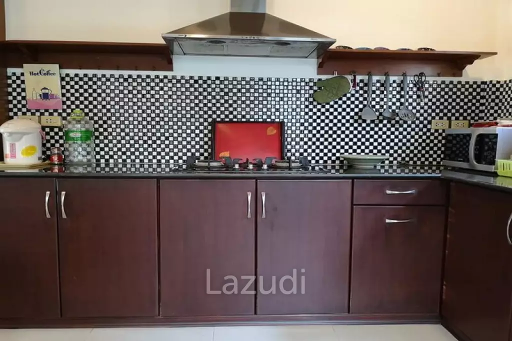 Townhouse in prime location for Sale