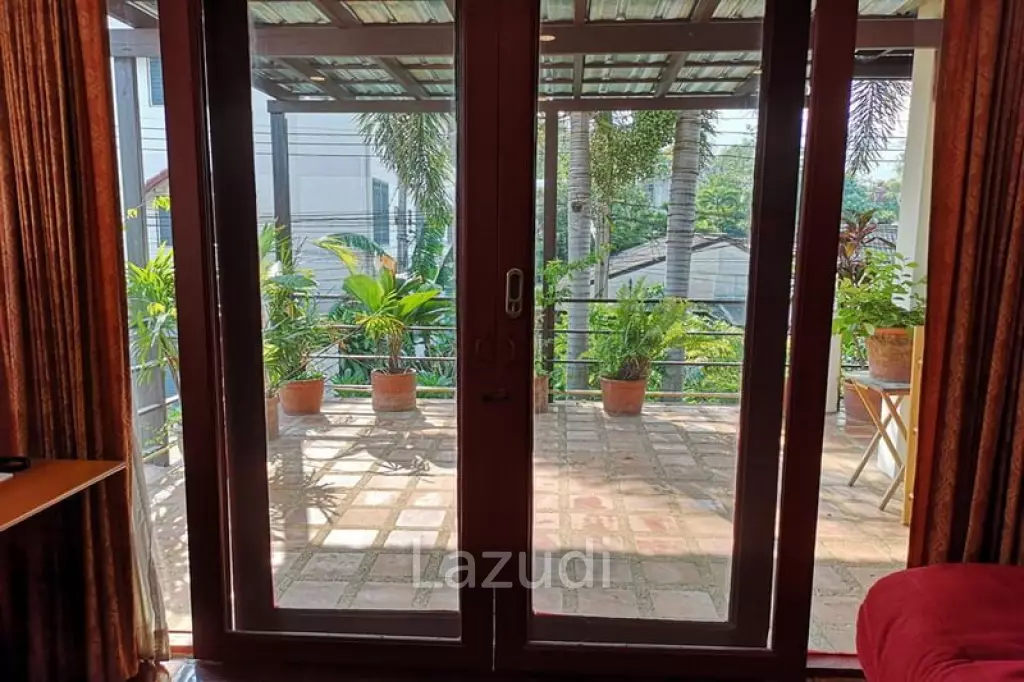 Townhouse in prime location for Sale