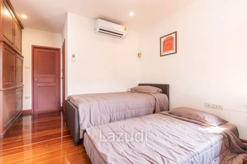 Townhouse in prime location for Sale