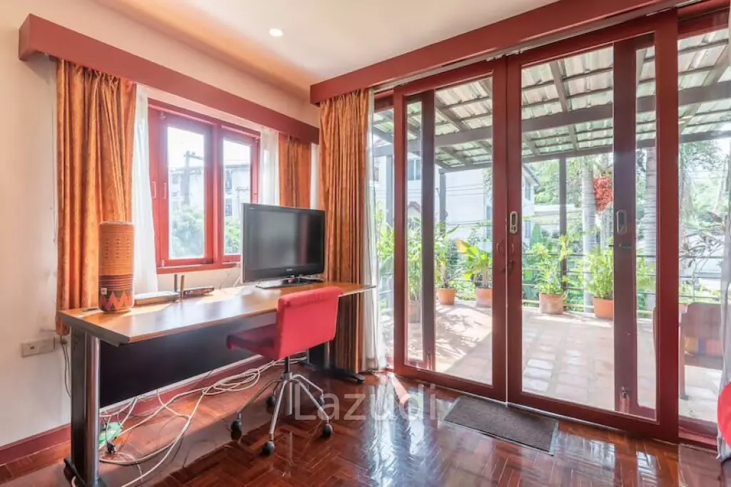 Townhouse in prime location for Sale