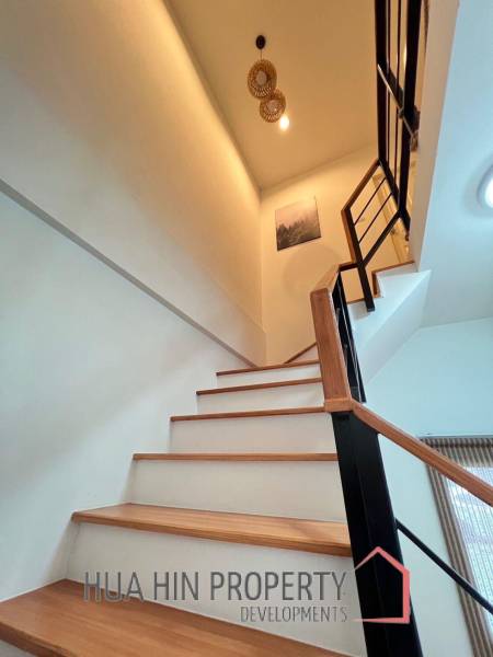 La Vallee 3 : 2 Storey 3 Bedroom Townhouse