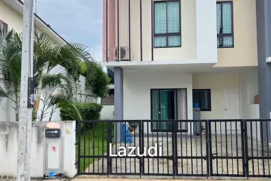 La Vallee 3 : 2 Storey 3 Bedroom Townhouse