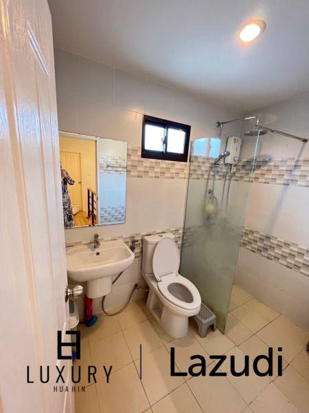 210 metro cuadrado 3 ` 2 Baño Casa adosada de Venta