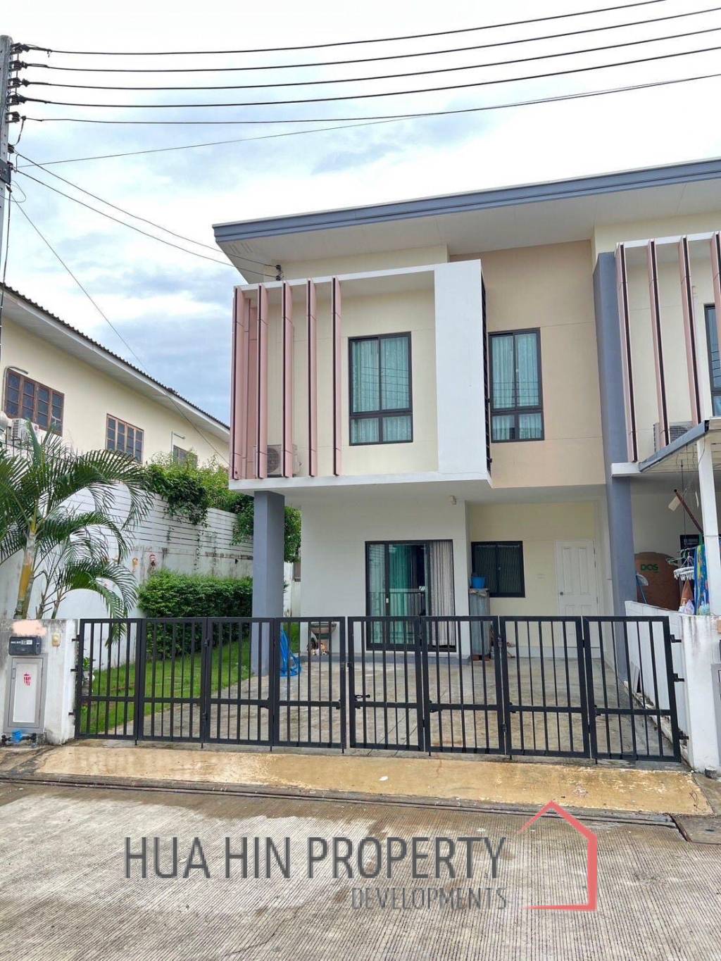 La Vallee 3 : 2 Storey 3 Bedroom Townhouse