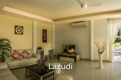 Beautiful 2-Bedroom with Pool Access near Promthep Cape, Rawai