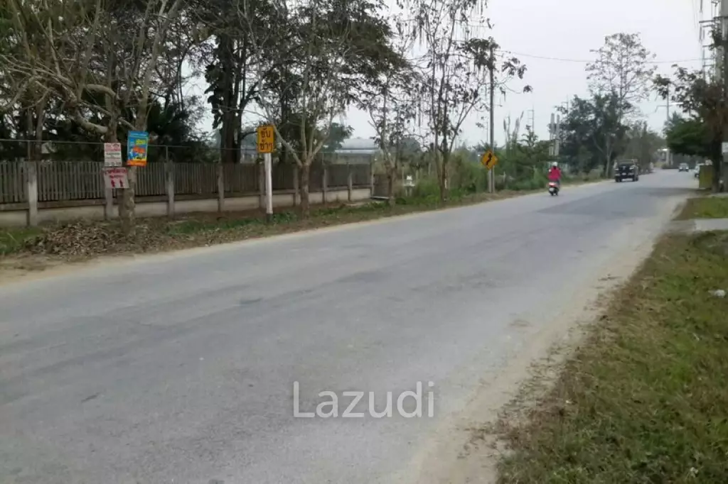 4 Bedrooms House on 3 Rai for Sale