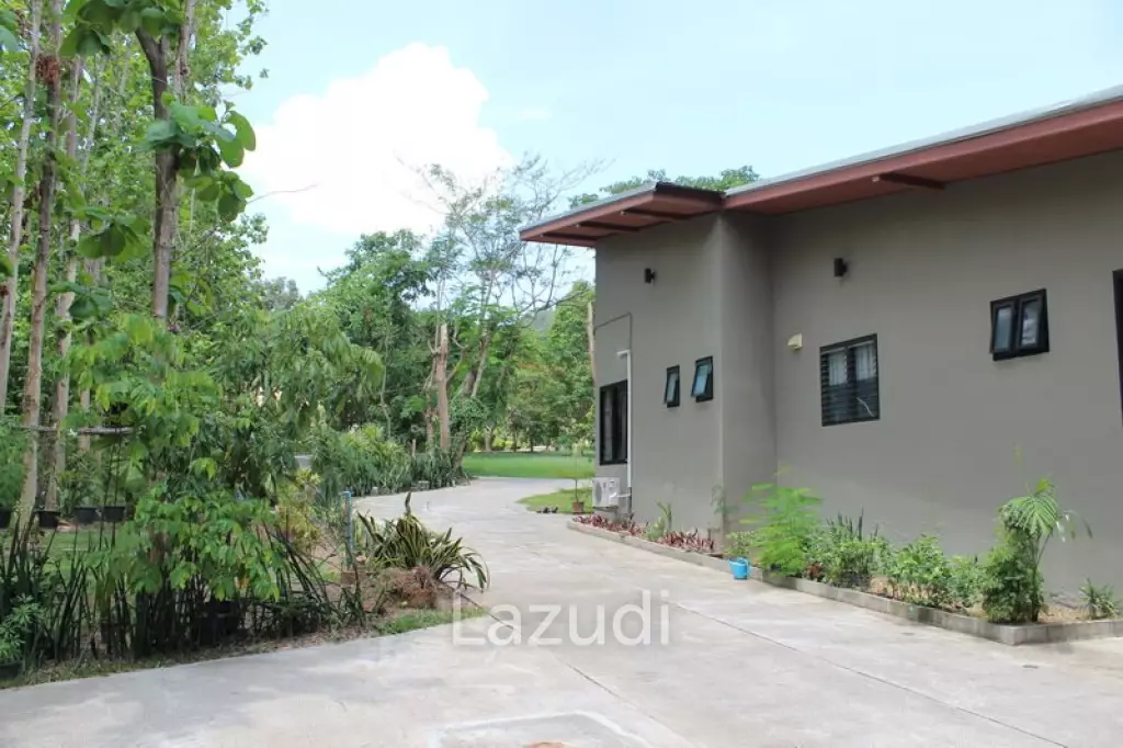 Beautiful house in nature for Sale