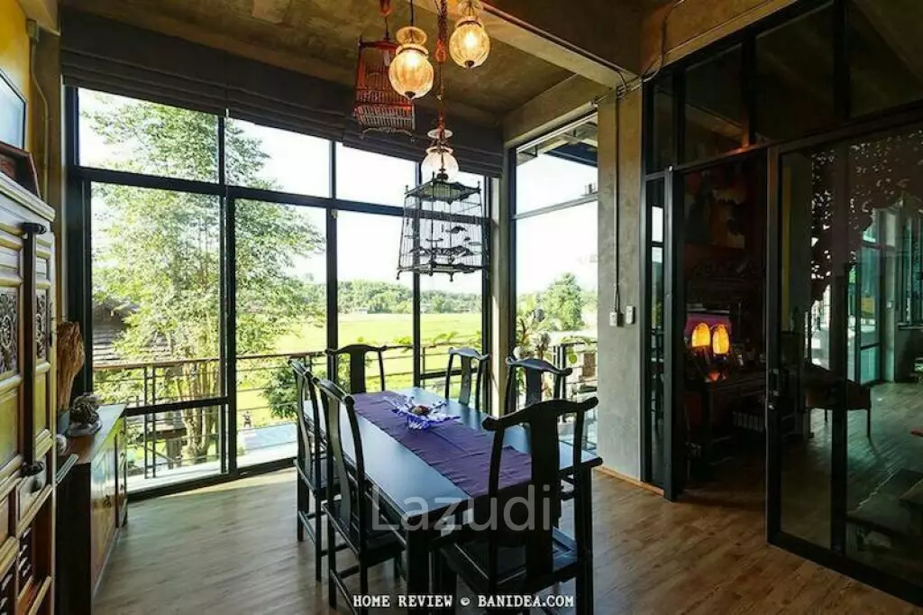 Luxury 4 Bedroom House with Infinity Pool