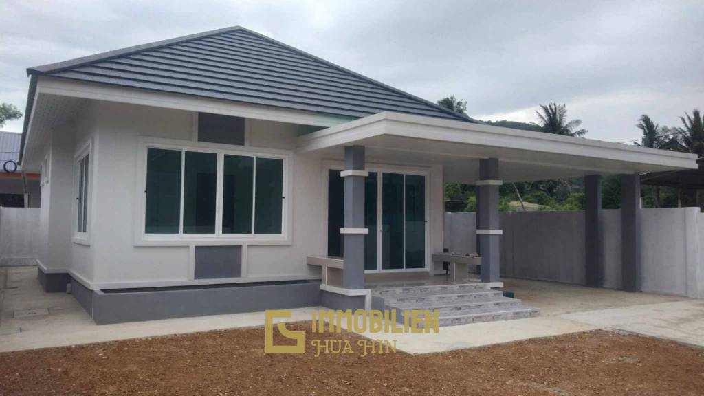 3 Bed 2 Bath House For Sale In Pran Buri