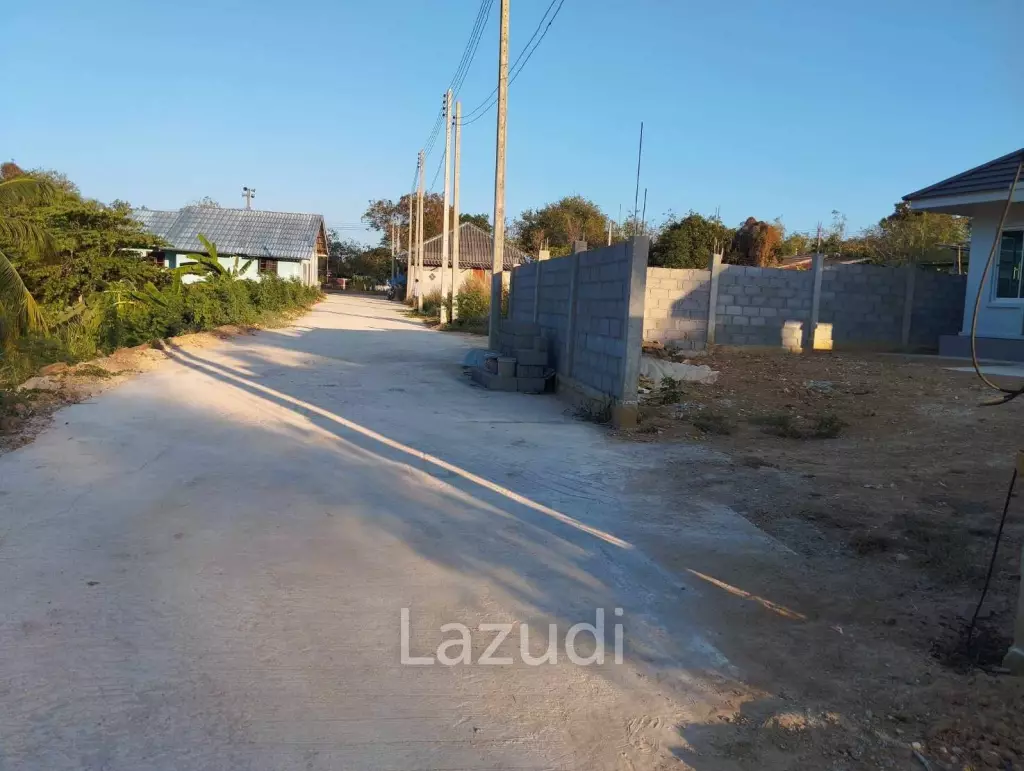 3 Bed 2 Bath House For Sale In Pran Buri