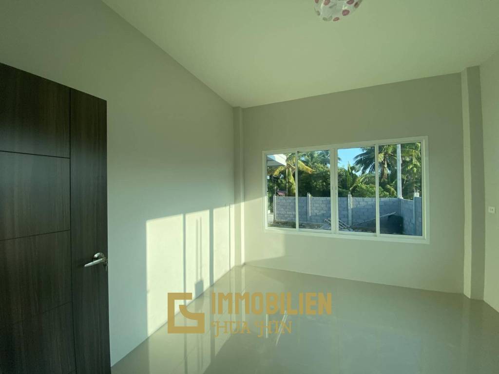 3 Bed 2 Bath House For Sale In Pran Buri