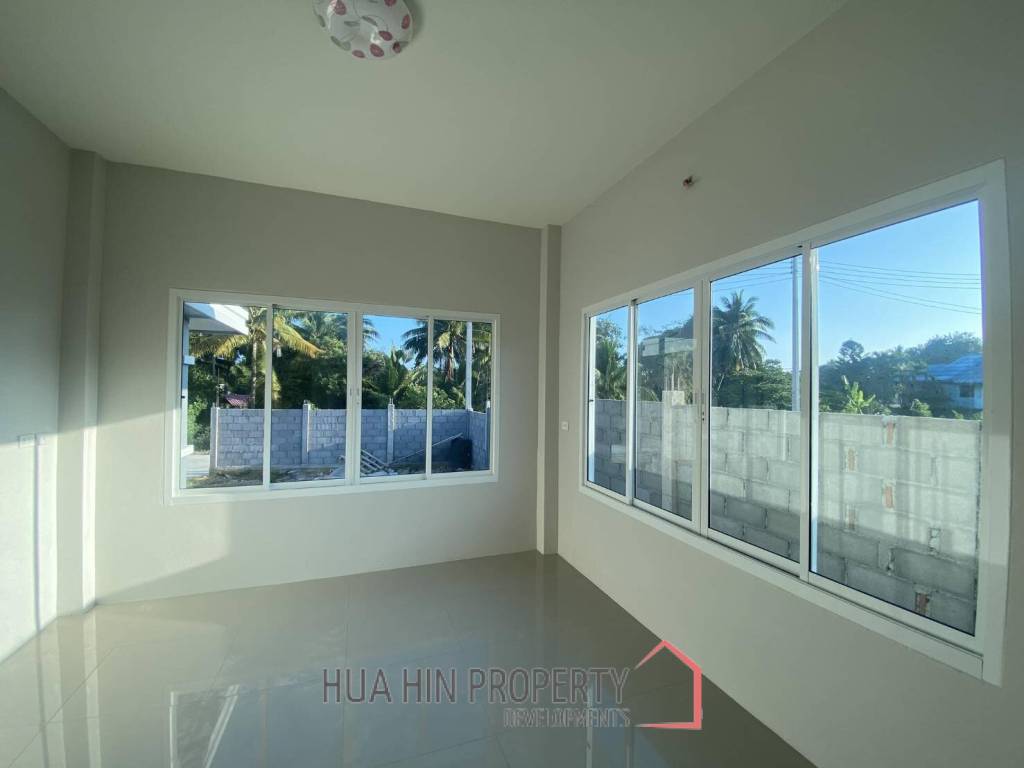 3 Bed 2 Bath House For Sale In Pran Buri