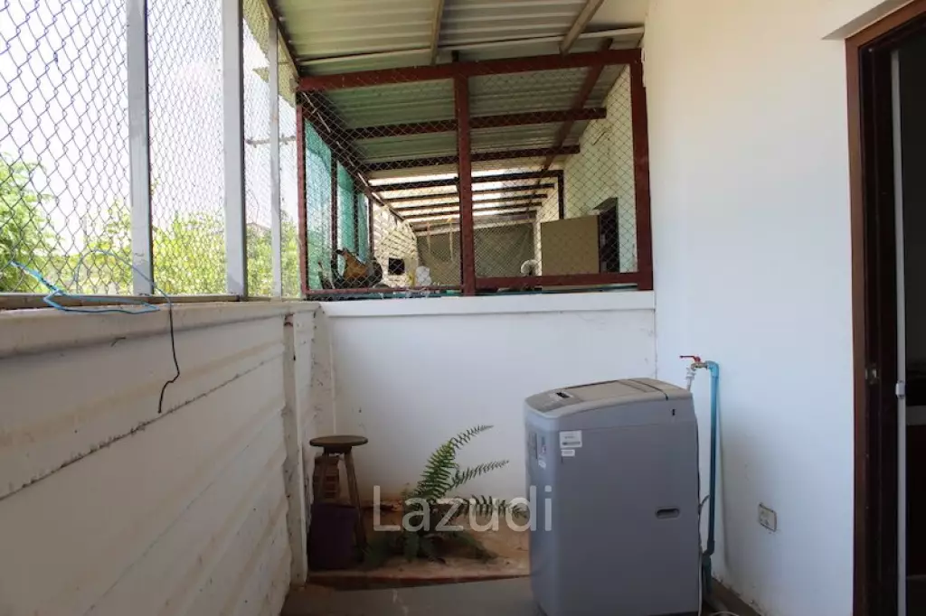Townhouse Next to Rajabhat University for Sale