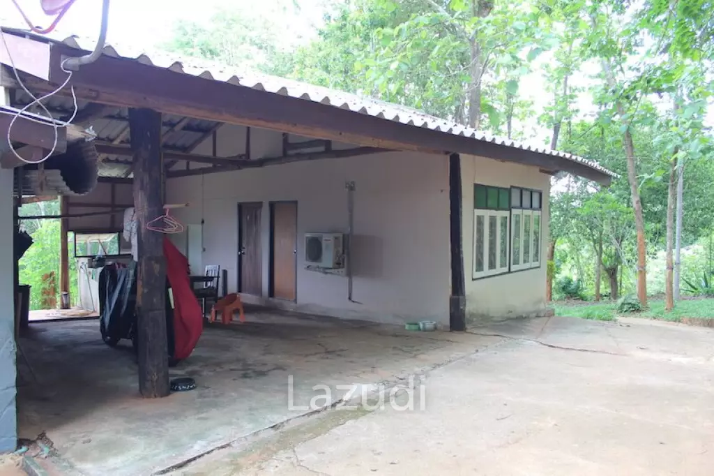 Townhouse Next to Rajabhat University for Sale