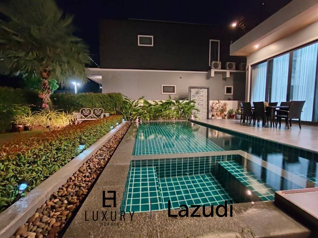 Narada Pool Villas: 2-Story Luxury pool villa