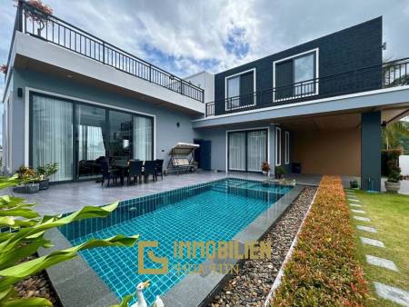 Narada Pool Villas: 2-Story Luxury pool villa