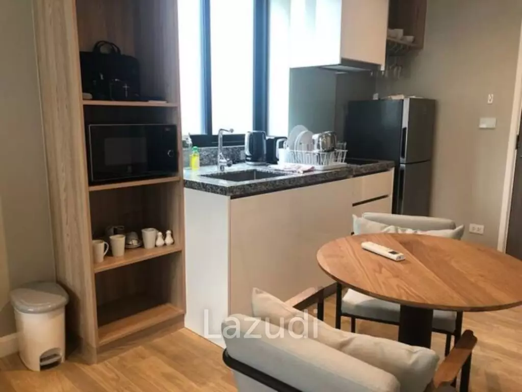 Pool View 1-Bedroom 40 SQ.M Diamond Condominium Bangtao