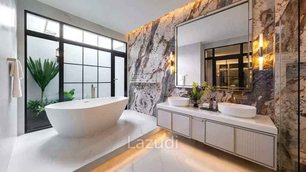 4 Bed 5 Bath 377 SQ.M NANTAWAN Bangna km.15