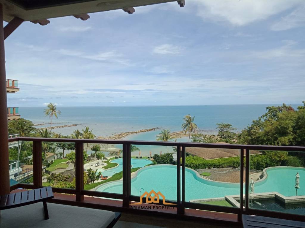 2-Bed Beachfront Condo, Foreign Freehold Ownership