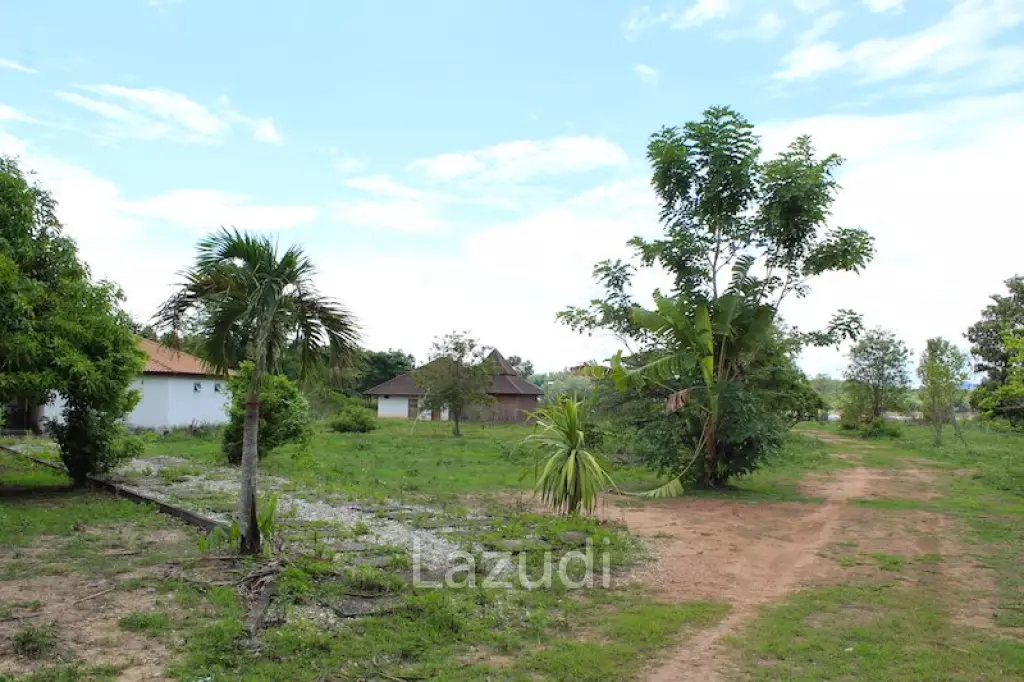 Resort on 17 Rai for Sale