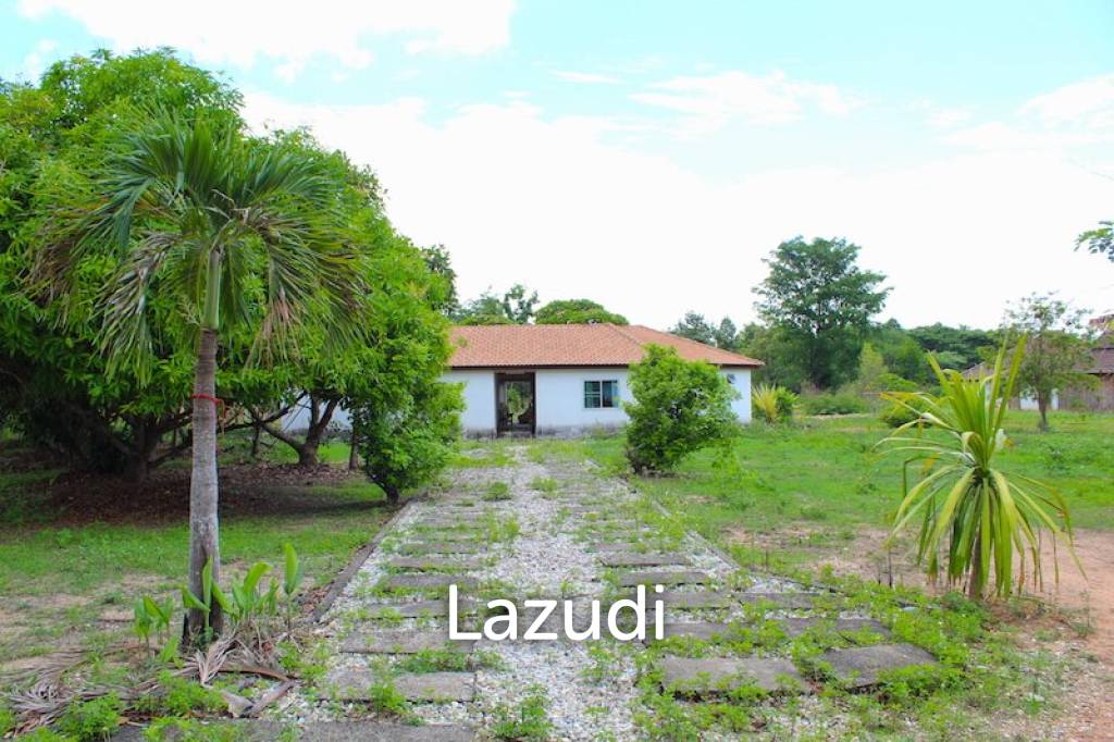 Resort on 17 Rai for Sale