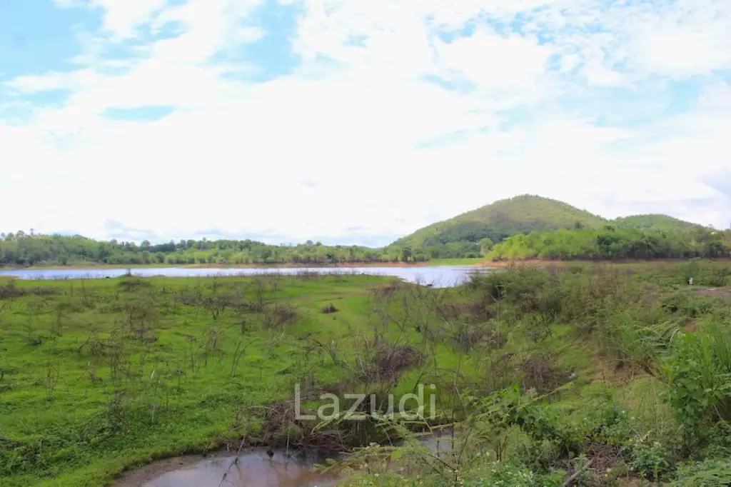 Resort on 17 Rai for Sale