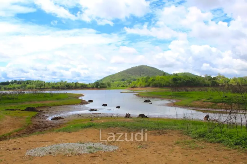 Resort on 17 Rai for Sale