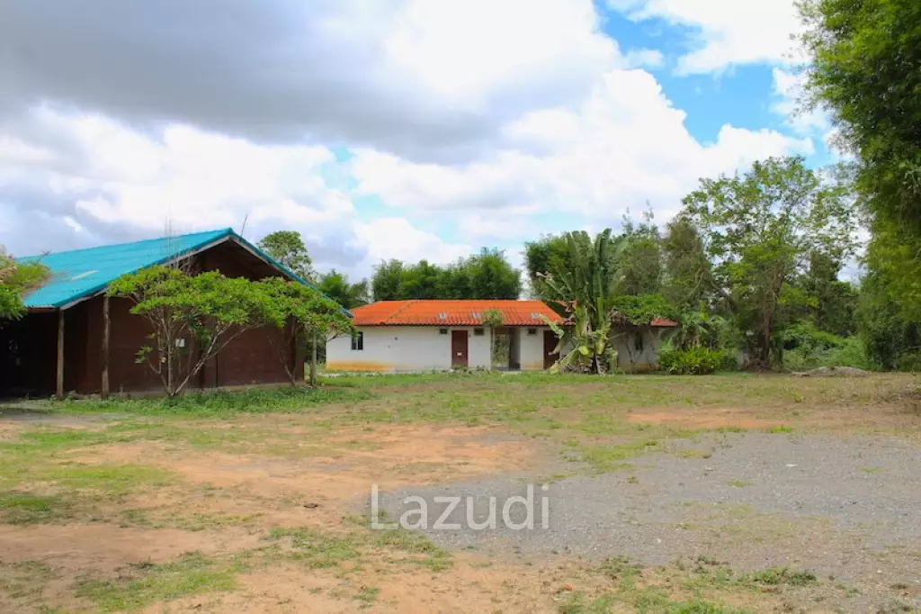 Resort on 17 Rai for Sale