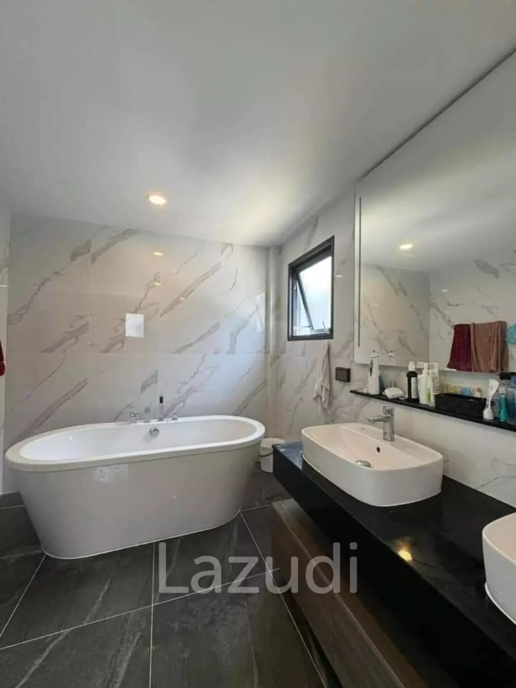 Ultra Luxury Home Office for Sales and Rent in Bangna