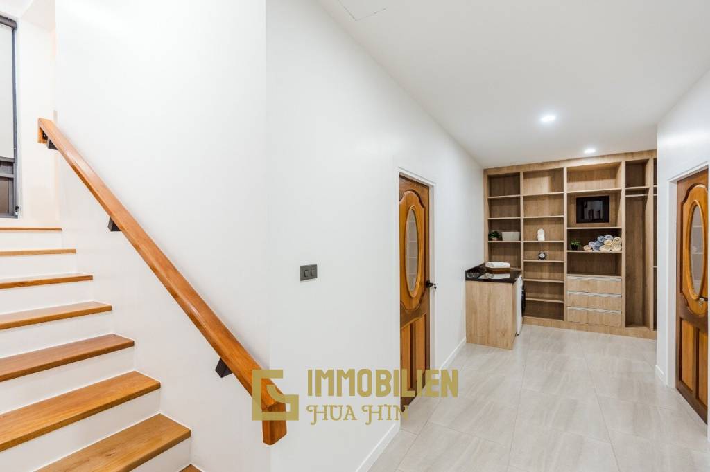 3 Beds 4 Baths 430 SQ.M Narada Villas Phase 2