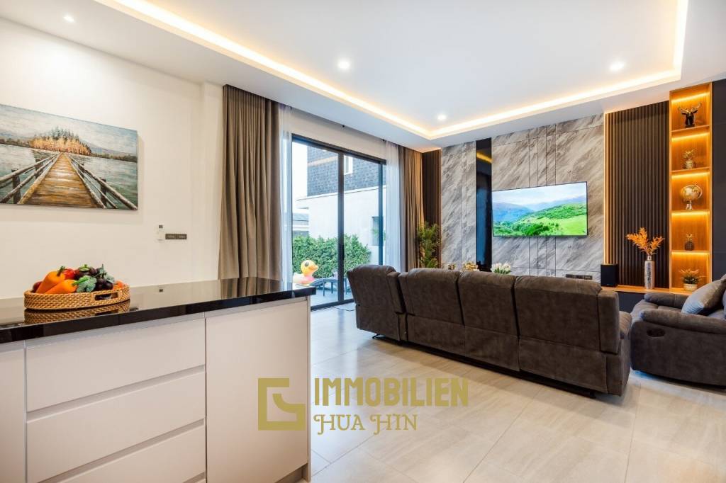 3 Beds 4 Baths 430 SQ.M Narada Villas Phase 2