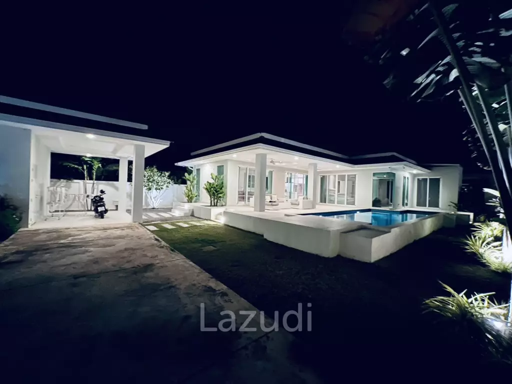 Woodlands: Freehold 4 Bedroom Pool Villa