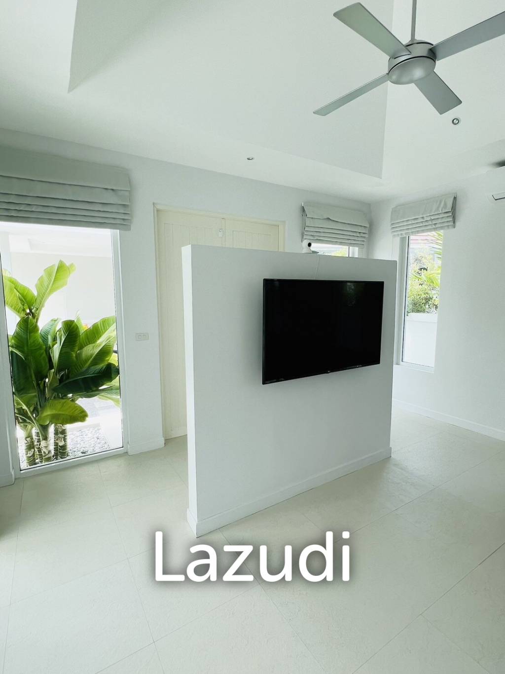 Woodlands: Freehold 4 Bedroom Pool Villa