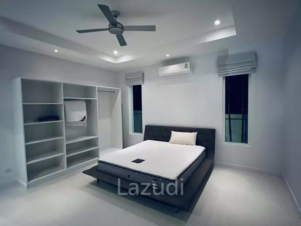 Woodlands: Freehold 4 Bedroom Pool Villa