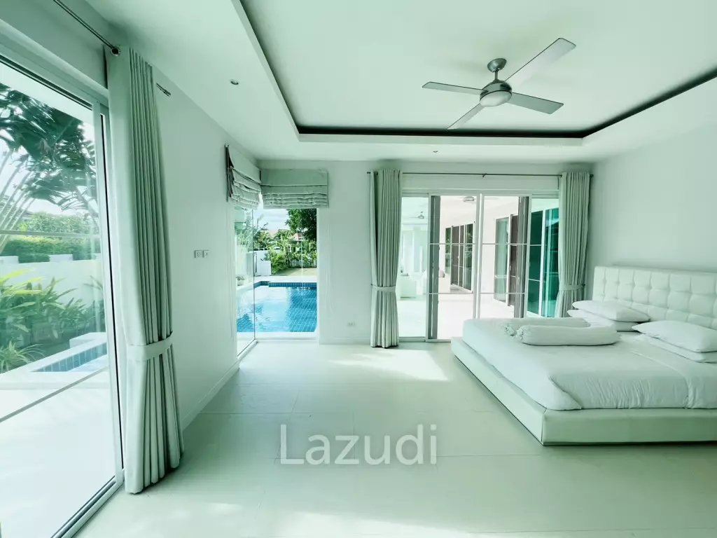 Woodlands: Freehold 4 Bedroom Pool Villa