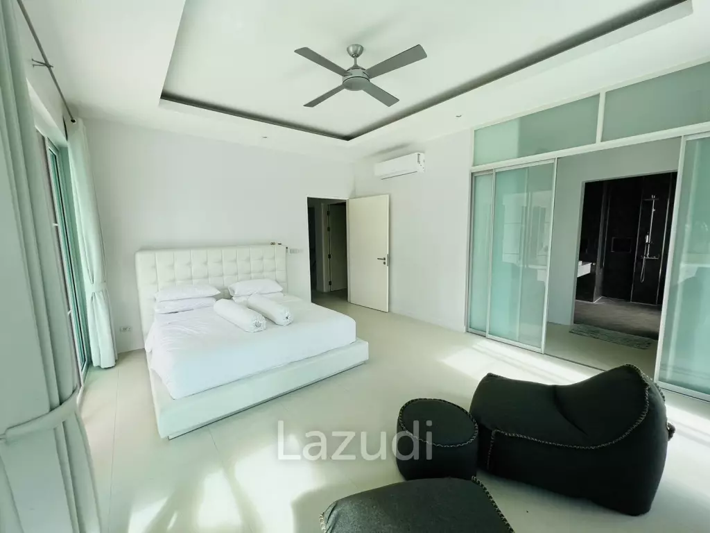 Woodlands: Freehold 4 Bedroom Pool Villa