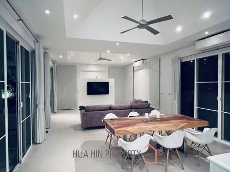 Woodlands: Freehold 4 Bedroom Pool Villa