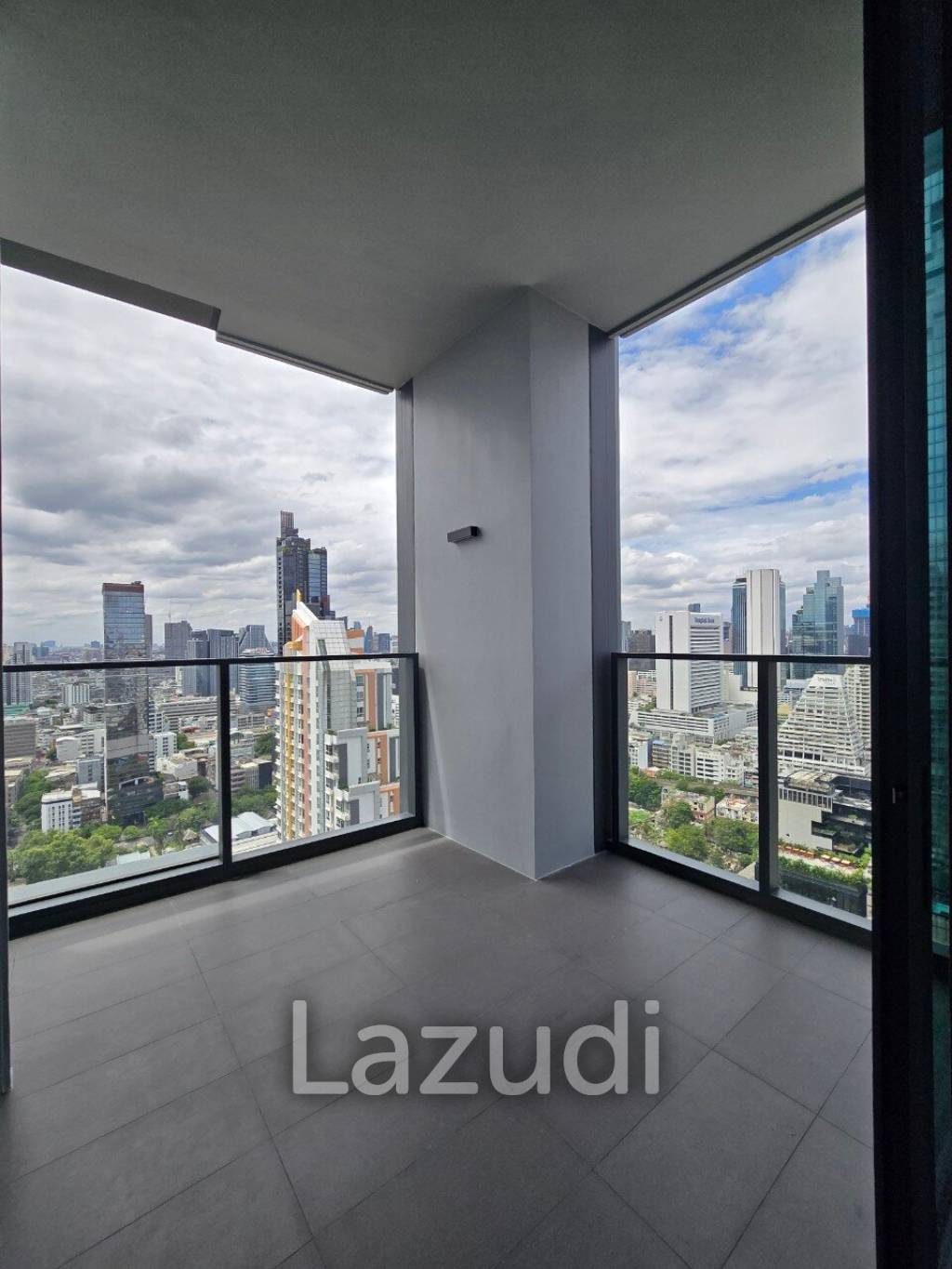 2 Beds 3 Baths 239.11 SQ.M. Tait 12