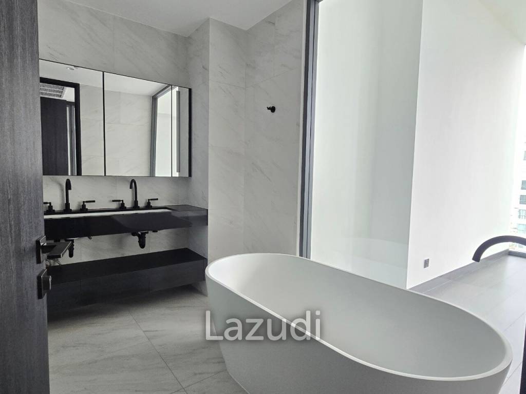 2 Beds 3 Baths 239.11 SQ.M. Tait 12