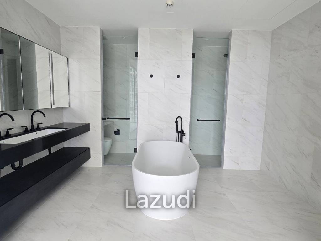 2 Beds 3 Baths 239.11 SQ.M. Tait 12