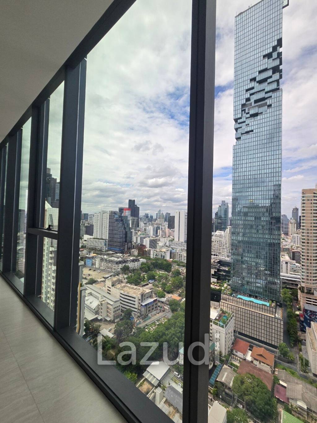 2 Beds 3 Baths 239.11 SQ.M. Tait 12