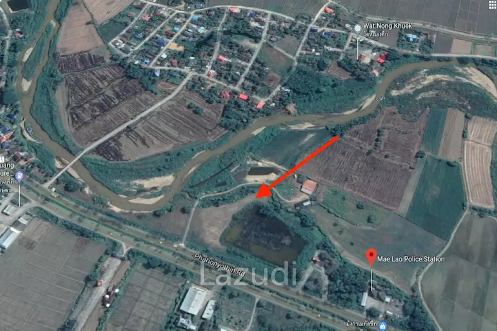 3 Rai on Phahonyotin Road for Sale