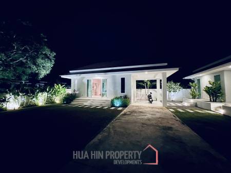 Woodlands: Freehold 4 Bedroom Pool Villa