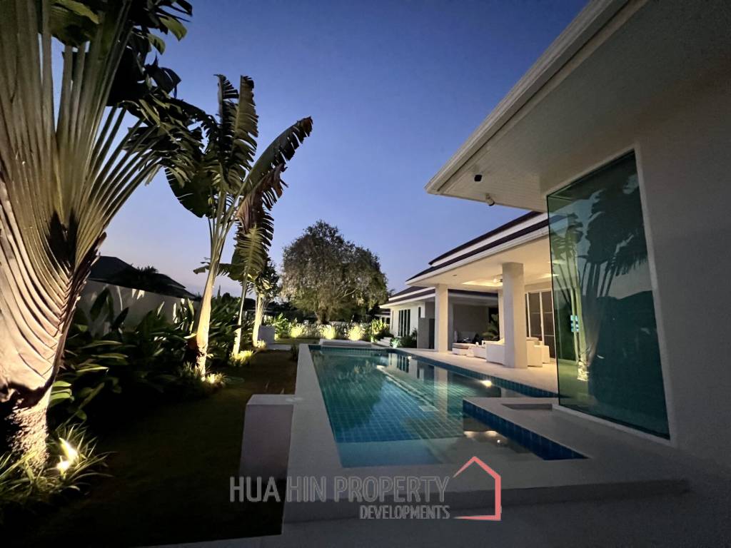 Woodlands: Freehold 4 Bedroom Pool Villa