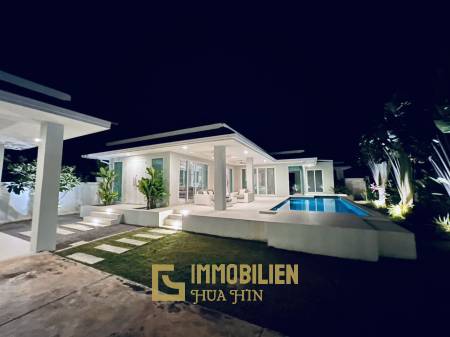 Woodlands: Freehold 4 Bedroom Pool Villa