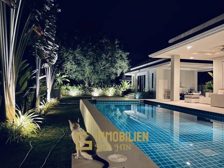 Woodlands: Freehold 4 Bedroom Pool Villa